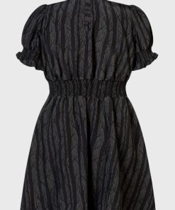 Garmentunity.shop3bd74ce93f 8
